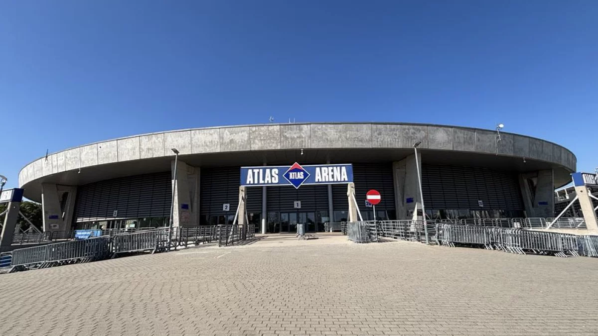 Atlas Arena Łódź gotowa na występ światowych gwiazd. Na scenie Nick Cave, Bryan Adams i Melanie Martinez. Jak pojedzie MPK? - Zdjęcie główne