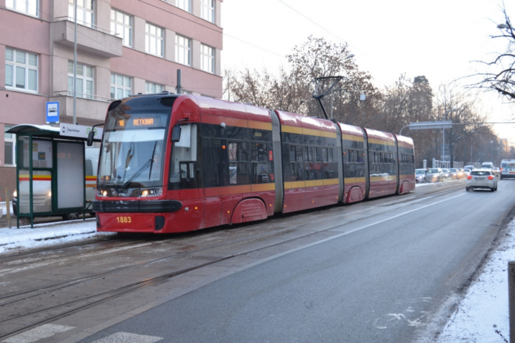 MPK Łódź – sprawdź które linie wróciły na dawne trasy, które pojadą objazdem; zmiana lokalizacji jednego z przystanków - Zdjęcie główne