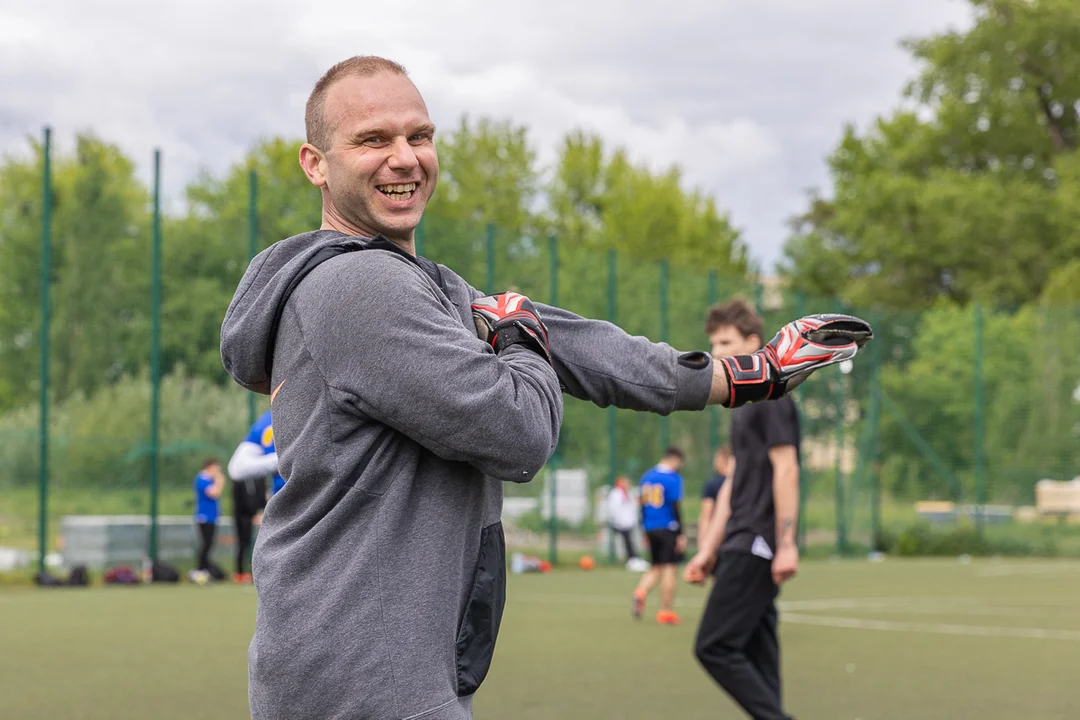 Co za spotkanie! W ramach rozgrywek Playareny Łódź zmierzyły się zespoły: Flex UA i  Osiedlowe Domy Robocze