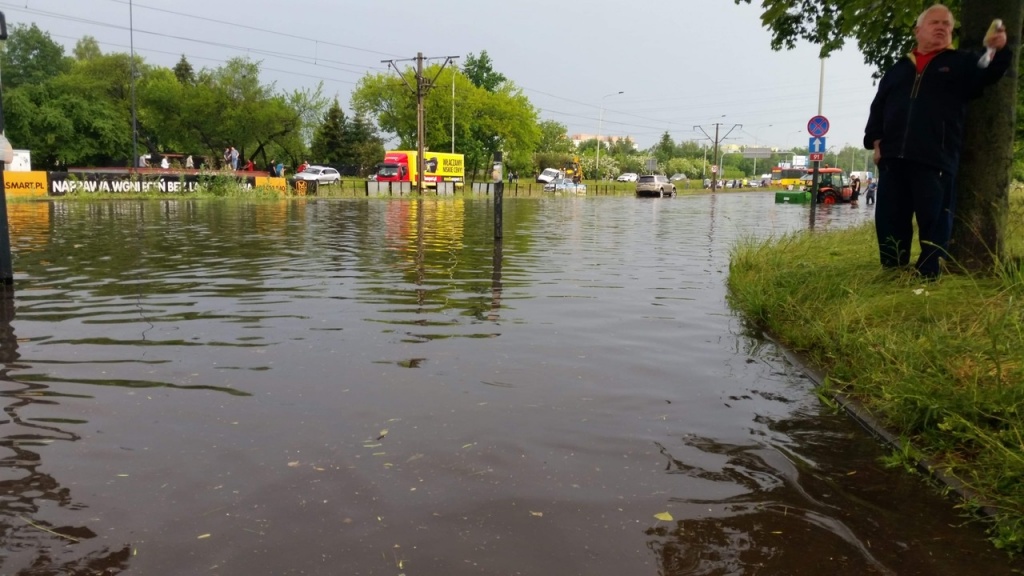 Ulice Łodzi po ulewie (fot. Bartosz Kudaj)