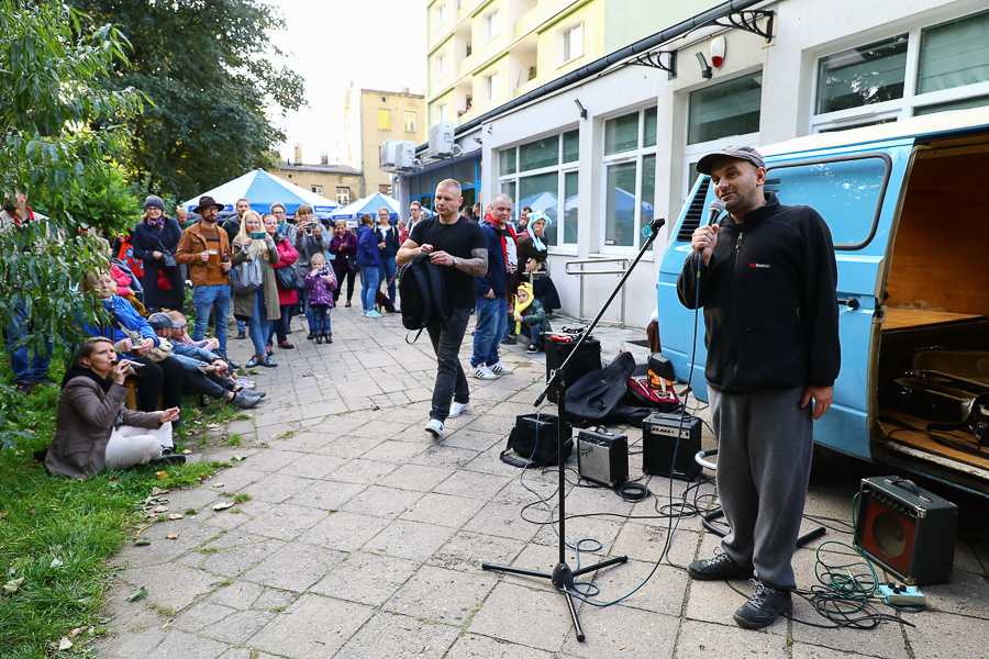 Bałuciarze świętowali pierwsze urodziny konika Bałutka. Była to okazja to sąsiedzkiej integracji 