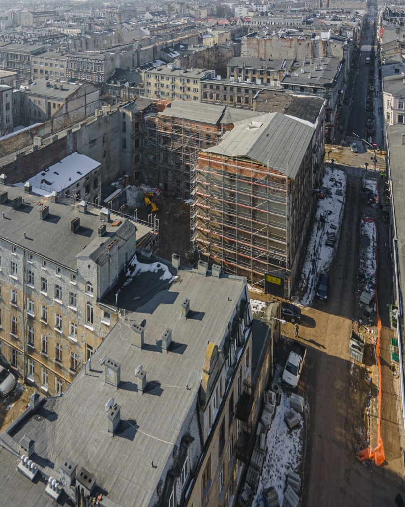 Łódź rewitalizuje. Kamienice przy ul. Rewolucji w Łodzi zostaną gruntownie odnowione. Poznaj szczegóły na TuŁódź.pl (fot. www.lodz.pl)