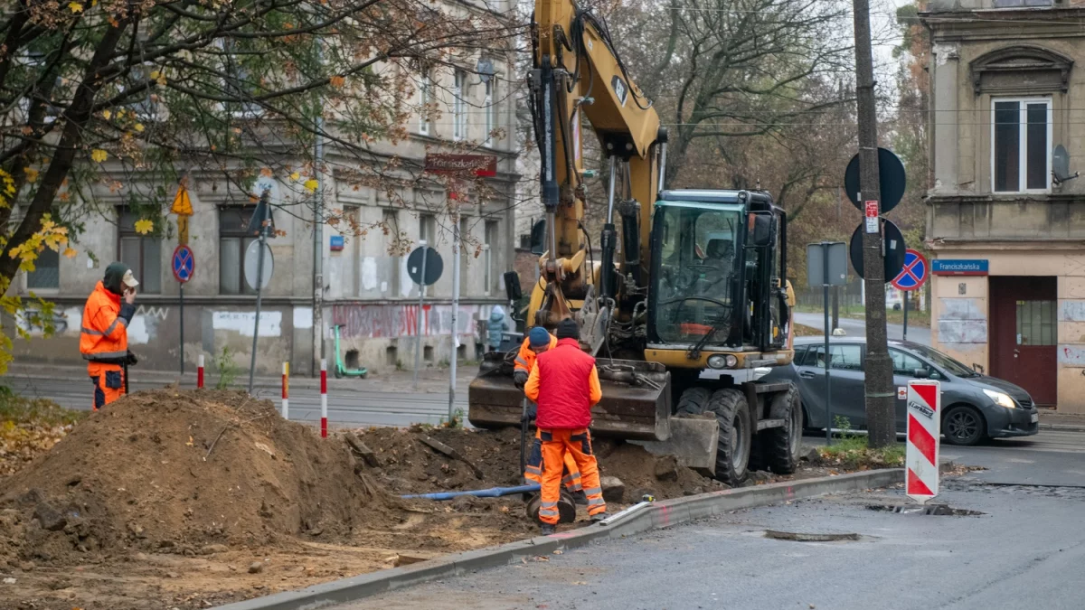 Remont ulic wokół Starego Rynku w Łodzi. Jak postępują prace? [ZDJĘCIA] - Zdjęcie główne