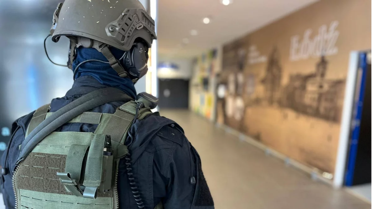 Koniec policyjnego oblężenia w Łodzi. Strzelec z łódzkiej fabryki zatrzymany