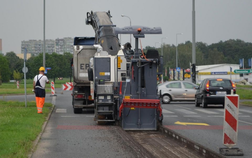 Ciasno? Korki? Rozpoczynają się nowe remonty w okolicy Manufaktury [WIDEO]  - Zdjęcie główne