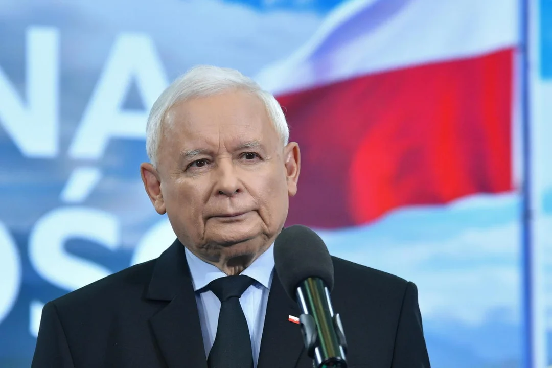 Kaczyński na zjeździe w Spale: "sądy są pod ewidentnym wpływem opozycji" - Zdjęcie główne