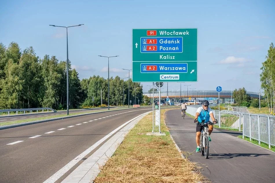 Trasą Górną jeszcze nie pojedziemy, ale zwiedzimy ją dojeżdżając bezpłatnym autobusem - Zdjęcie główne