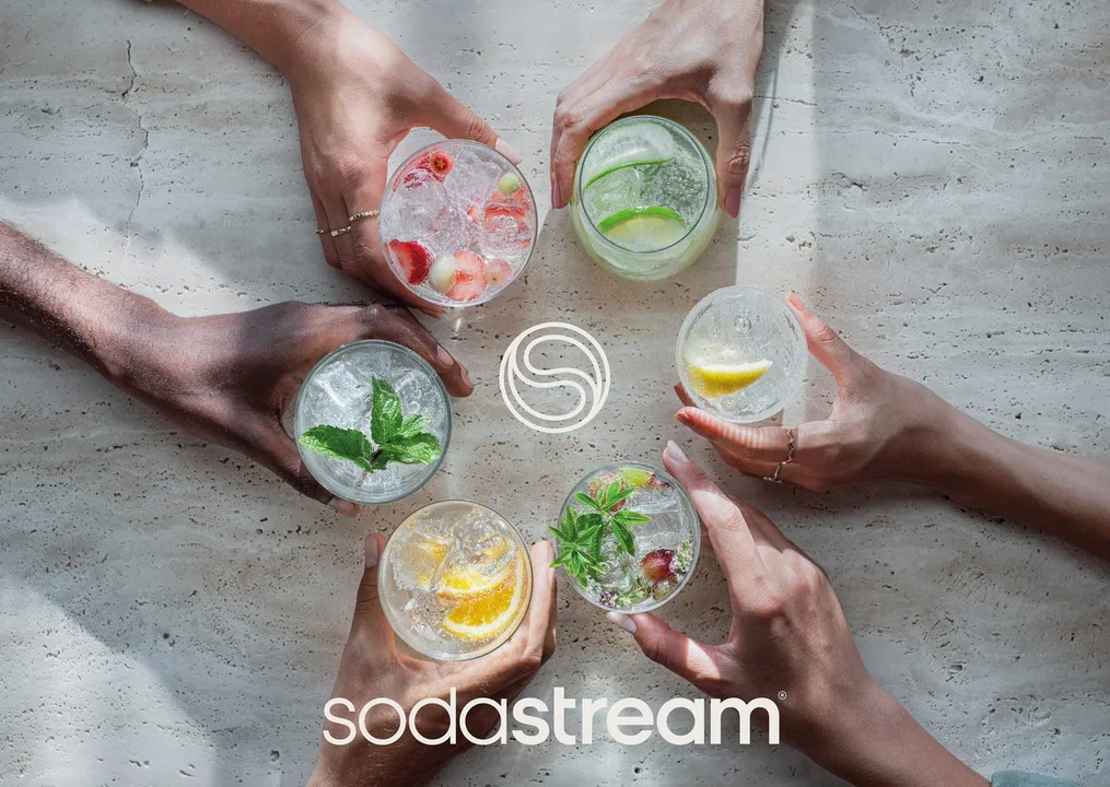 SodaStream, wiodący producent ekspresów do gazowania wody, prezentuje repozycjonowanie 360° - Zdjęcie główne