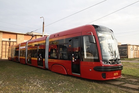 Paraliż komunikacyjny w Łodzi! Ponad dwie godziny bez tramwajów i autobusów! - Zdjęcie główne