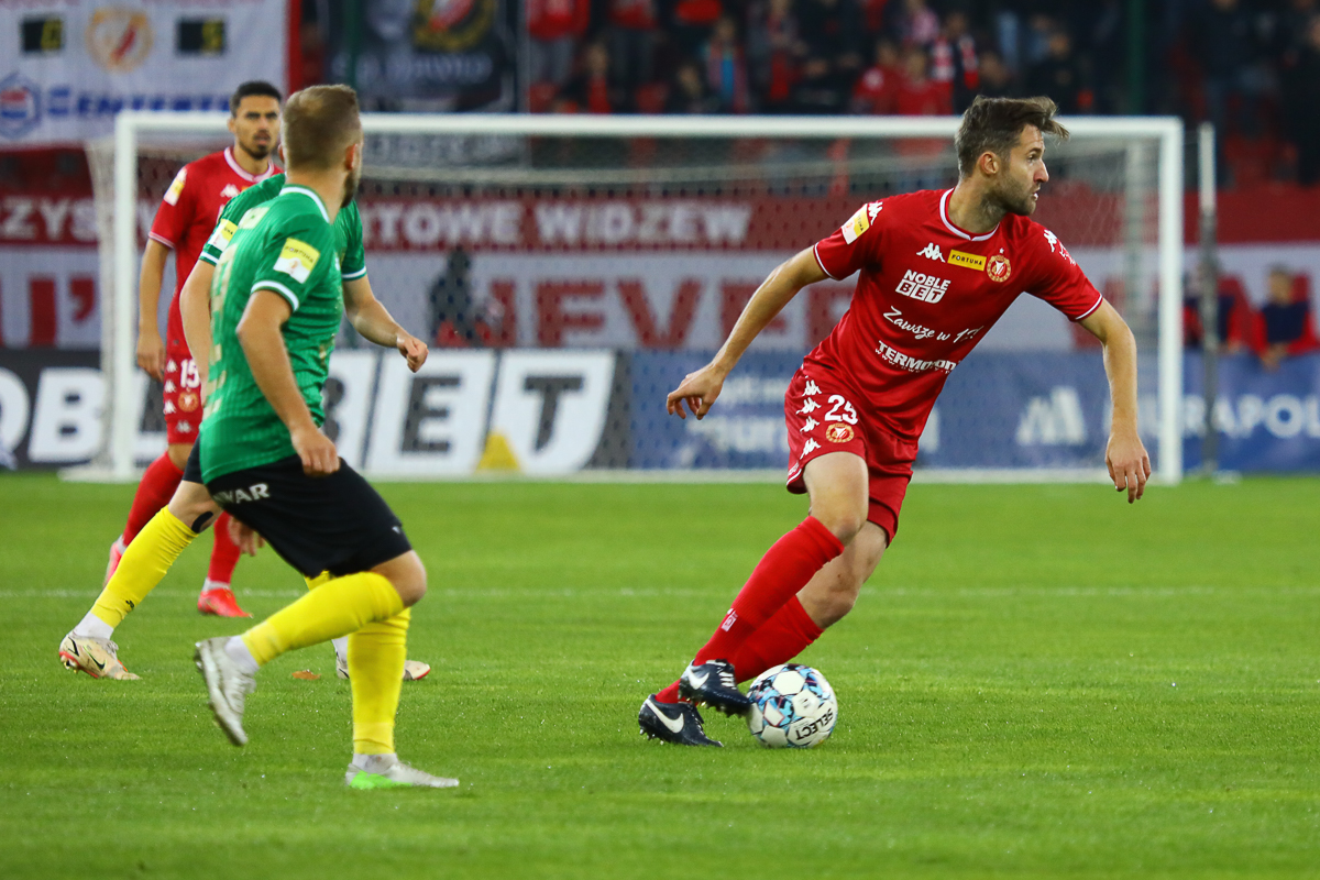 Widzew Łódź wygrywa z GKS-em Jastrzębie i umacnia się na pozycji lidera Fortuna 1 Ligi