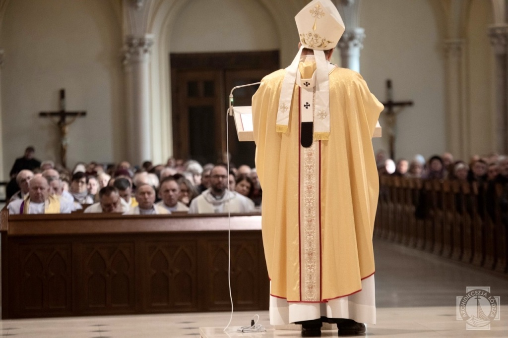 Rozpoczął się kolejny rok IV Synodu Archidiecezji Łódzkiej [WIDEO] - Zdjęcie główne