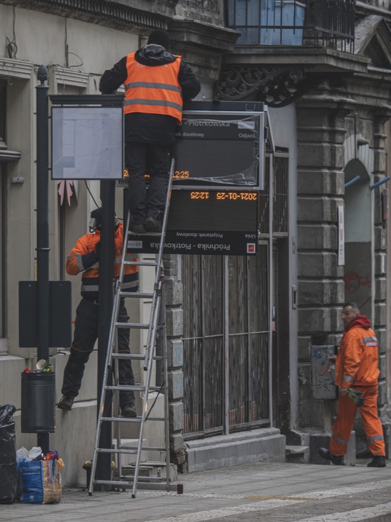 Na 350-metrowej długości obydwu ulic sporo się zmieniło – oprócz remontu samej ulicy mieszkańcy mogą zobaczyć nowe nasadzenia.(fot. mat. prasowe) |wiadomości łódzkie|Łódź|TuŁódź