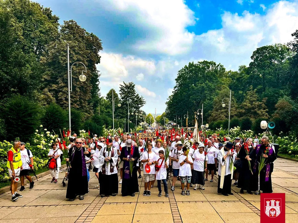 29. zgierska pielgrzymka dotarła do Częstochowy - Zdjęcie główne