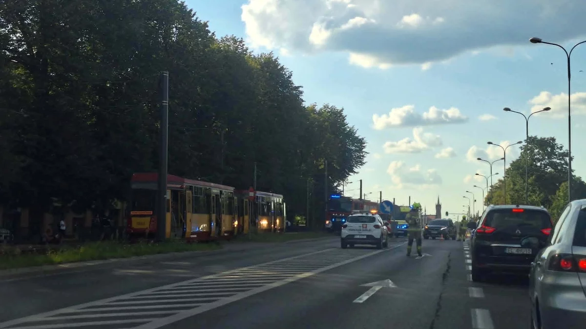 Wypadek z udziałem pojazdu MPK Łódź. Wstrzymano ruch tramwajów
