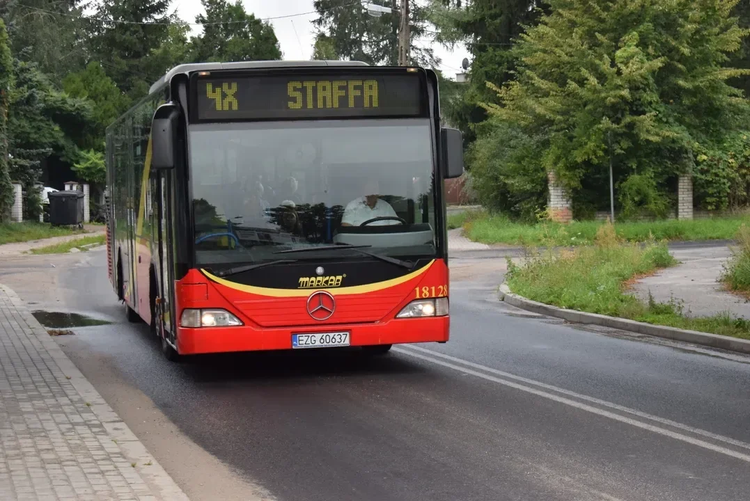 Zmiany na dwóch liniach komunikacji miejskiej w Zgierzu. Trasa zostanie wydłużona - Zdjęcie główne