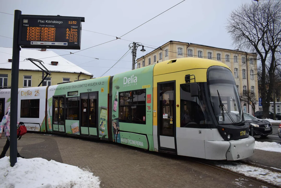 Utrudnienia dla podróżnych w Łodzi. Tramwaje MPK znikają z ul. Zachodniej - Zdjęcie główne