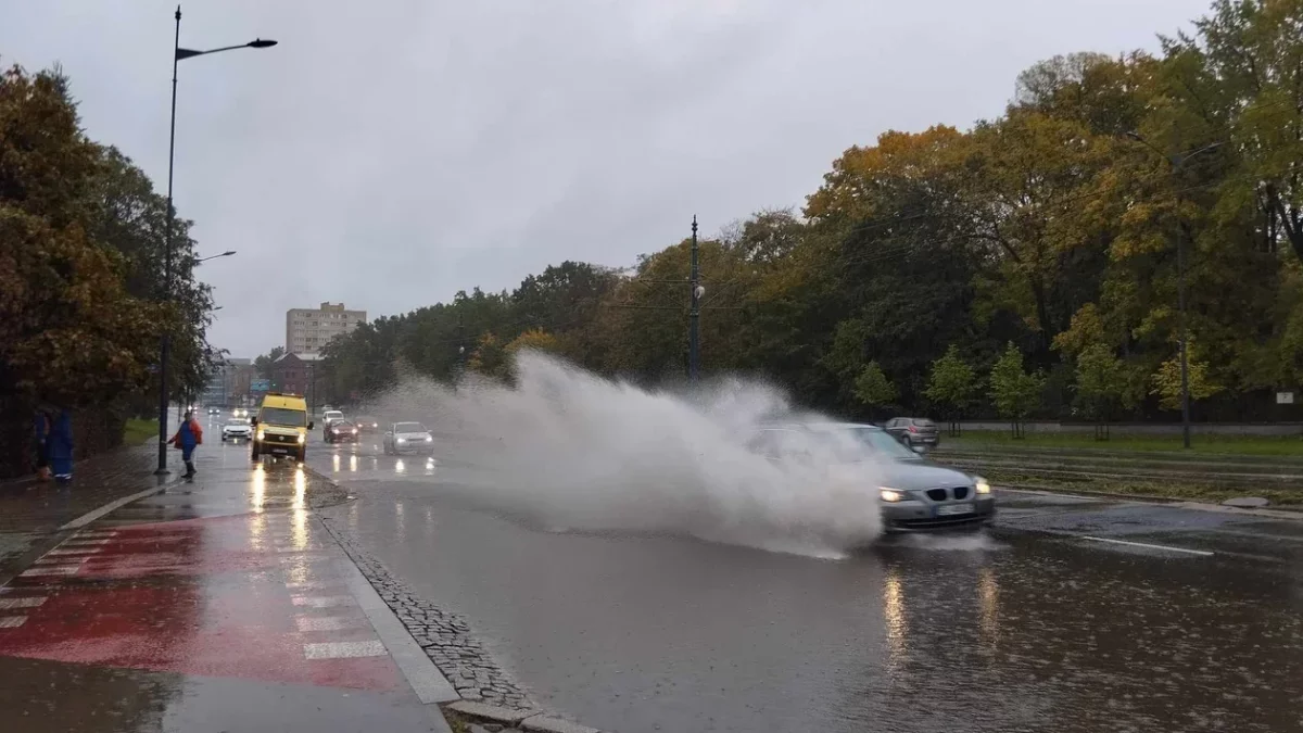 IMGW wydało alert dla Zgierza i Łodzi. Potrwa całą noc - Zdjęcie główne