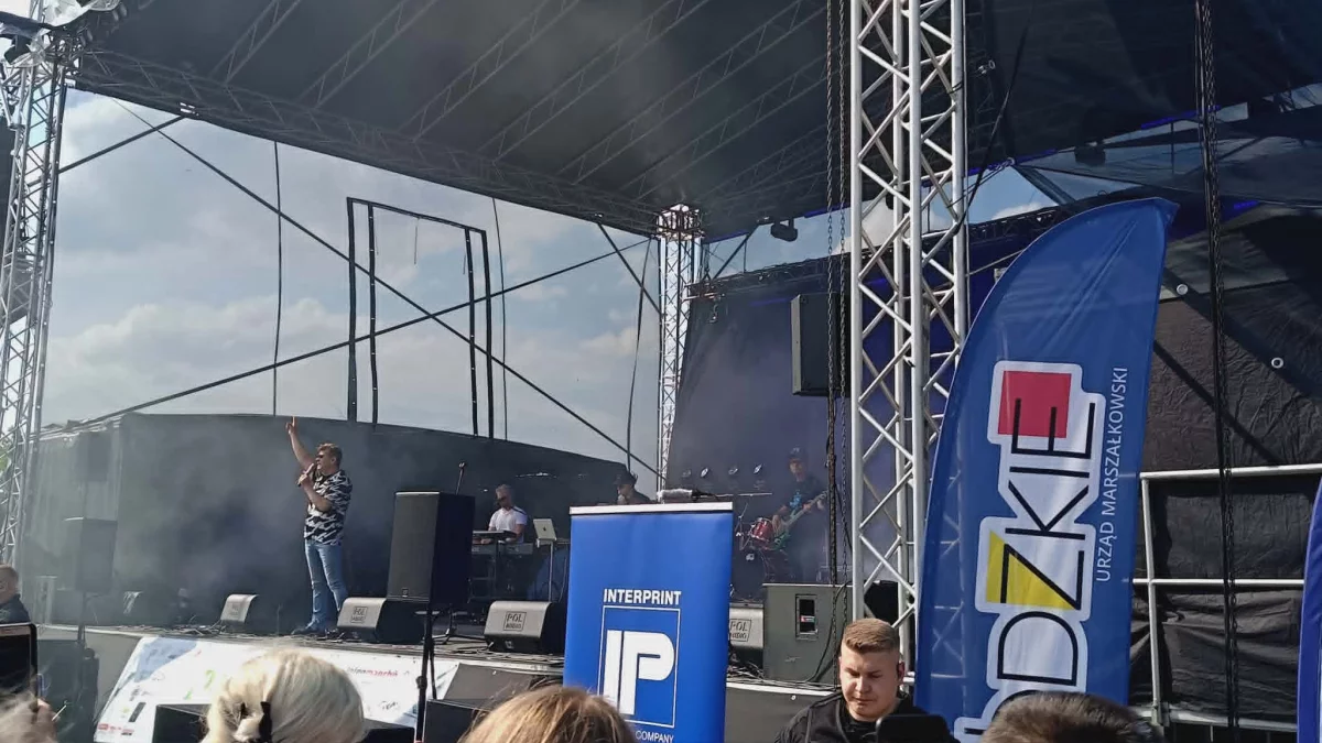 Zenek Martyniuk zaśpiewał pod Łodzią. Co to był za koncert! [FOTO]