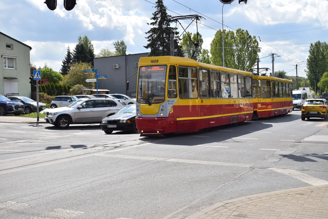 Nie kursuje tramwaj 45 do Zgierza. Ruszyła komunikacja zastępcza - Zdjęcie główne