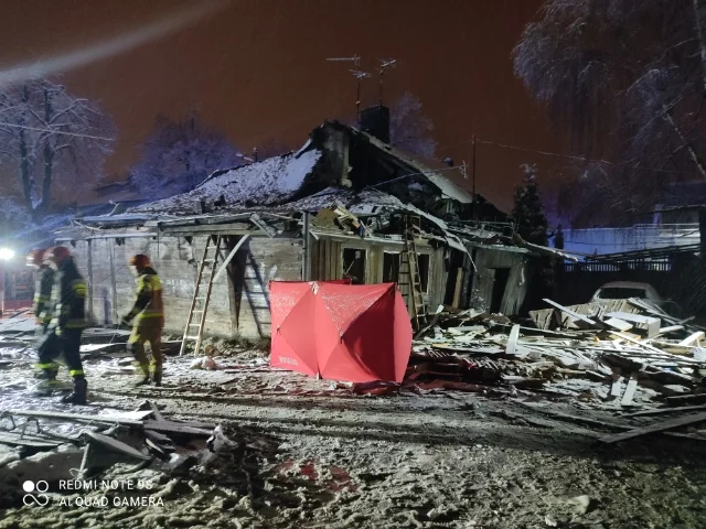 Tragiczna noc pod Łodzią. Nie żyje 65-letnia kobieta - Zdjęcie główne