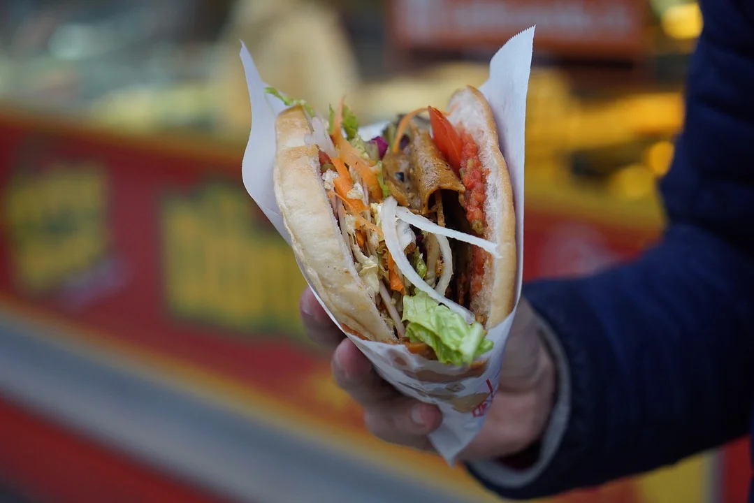 Zahir Kebab, ul. Powstańców Śląskich 1C, 537 221 226
