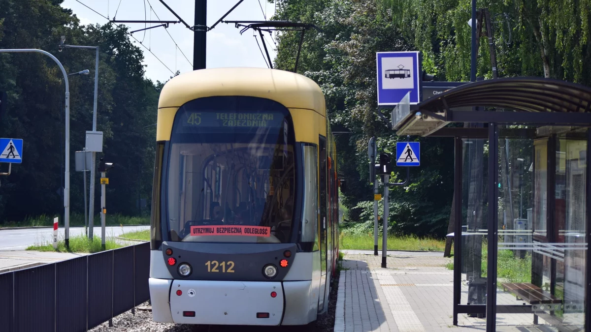 Łódź: Autobusy i tramwaje MPK Łódź zmieniają swoje trasy. Co czeka pasażerów w listopadzie? - Zdjęcie główne