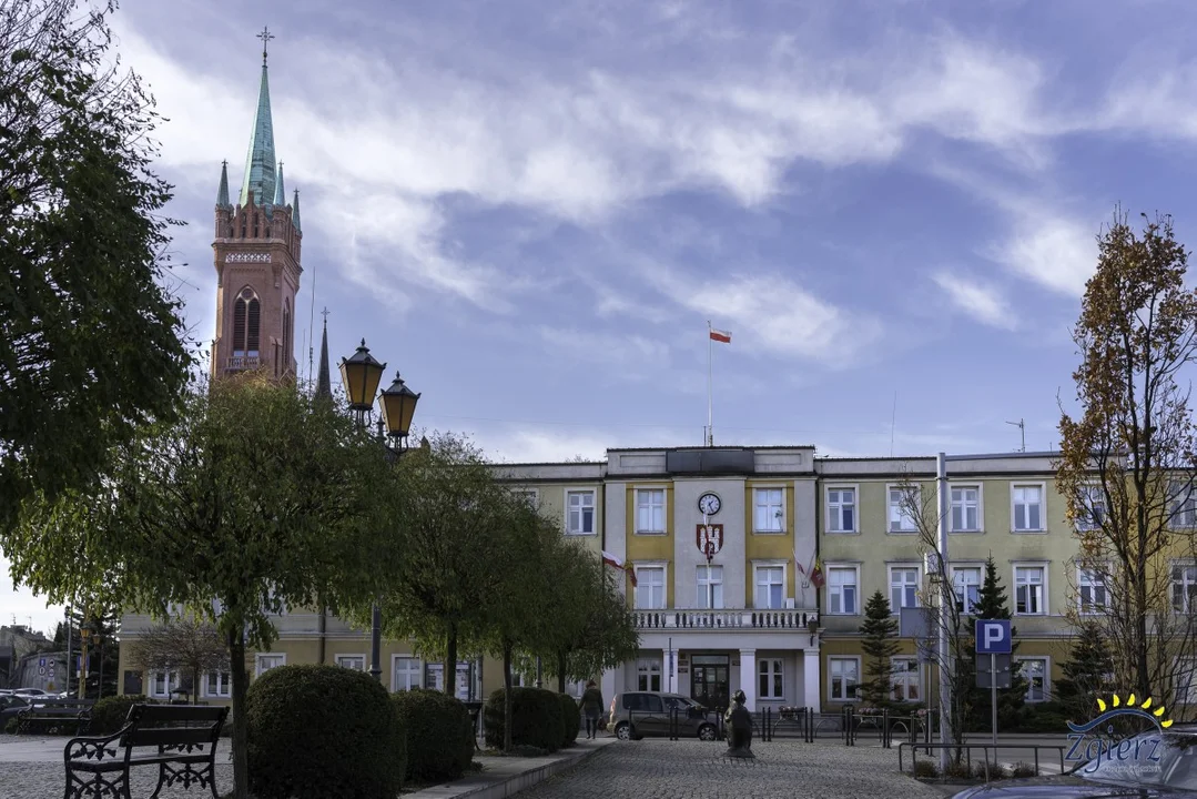 Zgierz. Będzie skarga na sekretarza Zgierza. Poszło o nagrody - Zdjęcie główne