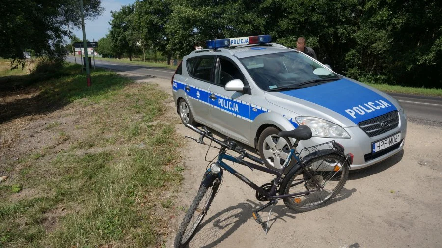 Wybrali się na przejażdżkę rowerem mając 2 promile alkoholu. Zapomnieli, że byli poszukiwani - Zdjęcie główne