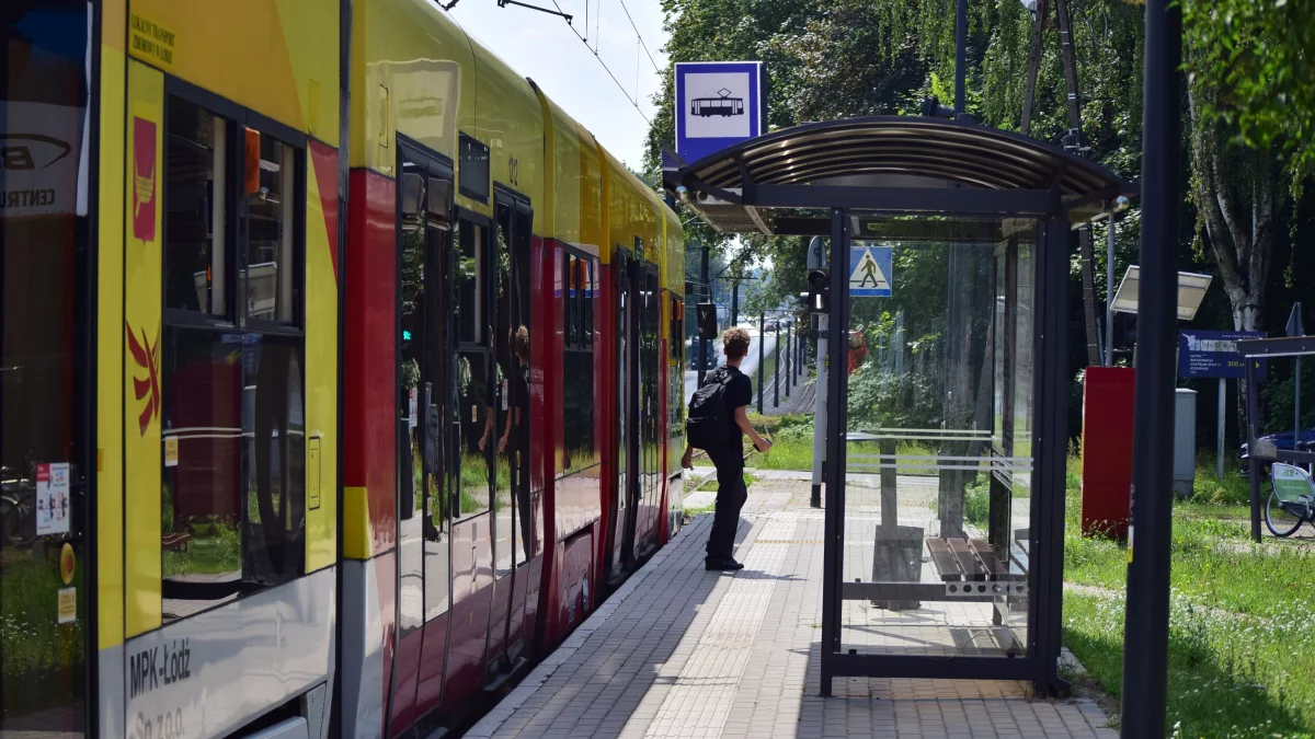 Weekend bez tych połączeń na placu Wolności w Łodzi. Tramwaje i autobusy zmienią swoje trasy - Zdjęcie główne