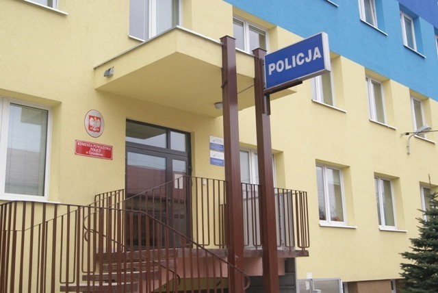 Żyrardów: Policjanci z pozytywnym wynikiem na koronawirusa - Zdjęcie główne