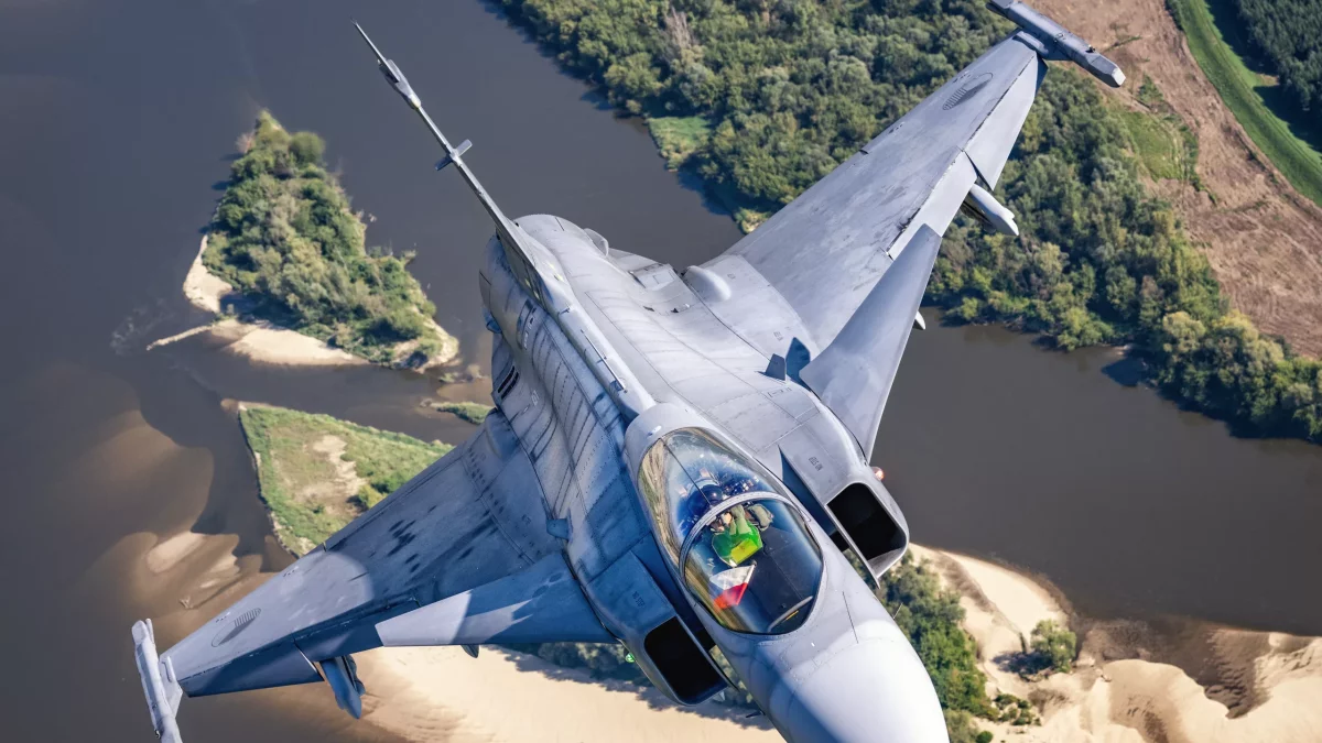 AirShow 2025 w Radomiu: 170 tysięcy widzów i międzynarodowe gwiazdy - Zdjęcie główne