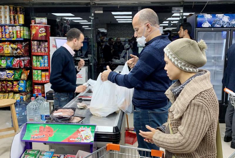 Kontrole w komunikacji publicznej i sklepach. Nawet 30 tysięcy za brak maseczki - Zdjęcie główne