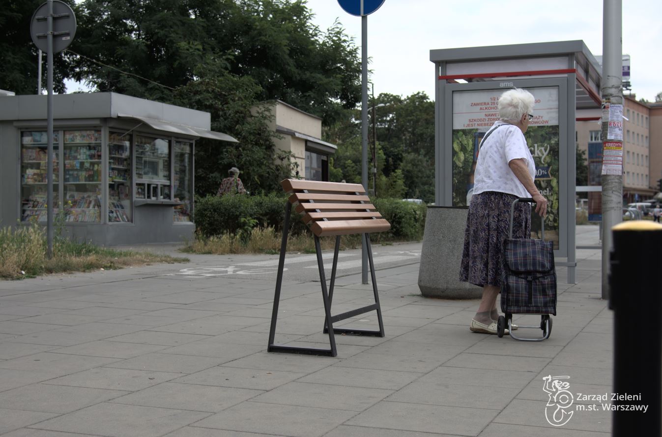 Ławki, na których nie da się siedzieć? Dobry pomysł czy nietrafiony wymysł? - Zdjęcie główne